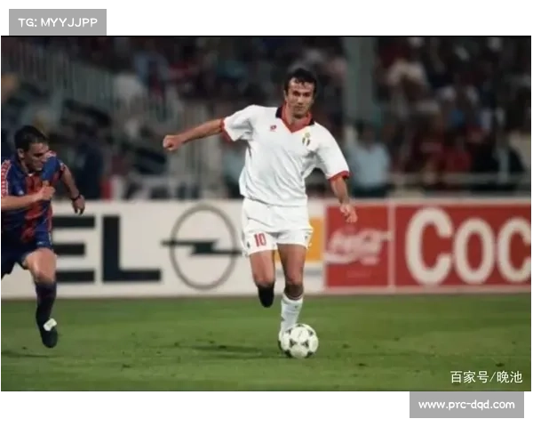 欧冠历史经典：萨维切维奇挑射完美演绎足球艺术